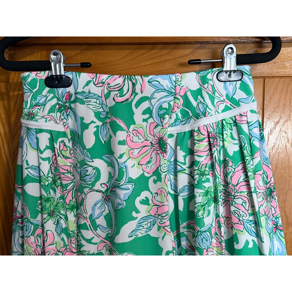 Lilly Pulitzer Luxletic Bacio Skort Spearmint Blossom Views XS - Picture 4 of 11